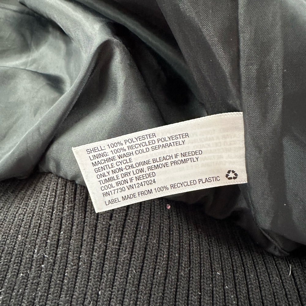 Universal Thread Oversized Black Jacket - image 4